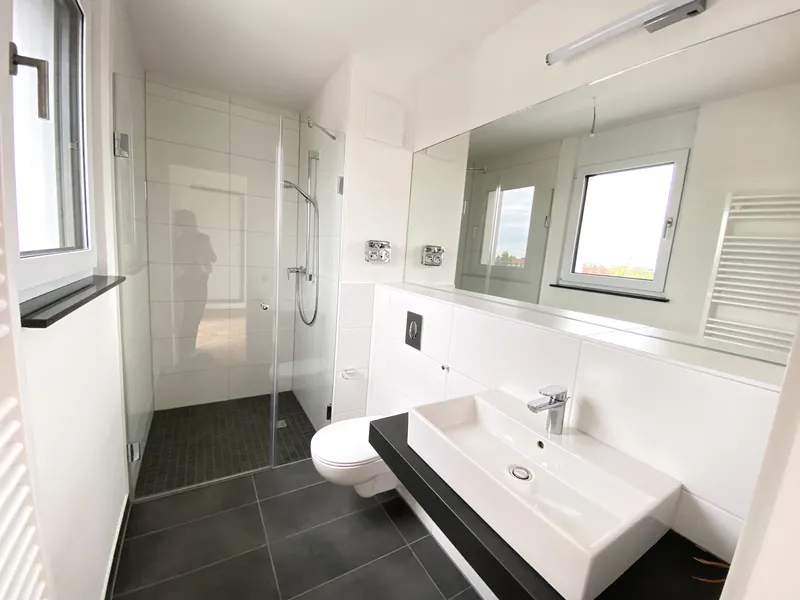 Mehr Platz, mehr Möglichkeiten: 2-Zimmer-Wohnung nahe Adlershof — photo 1